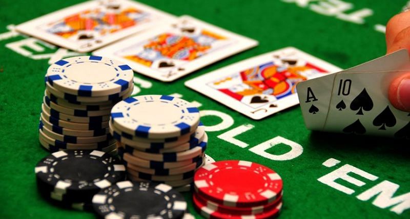 Evolutionary Breakthrough: Evolving Casino Games